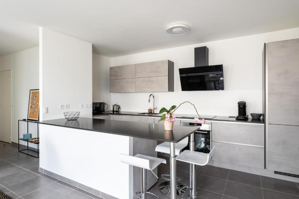 Appartement De Standing Avec Grande Terrasse Вийёрбан Экстерьер фото
